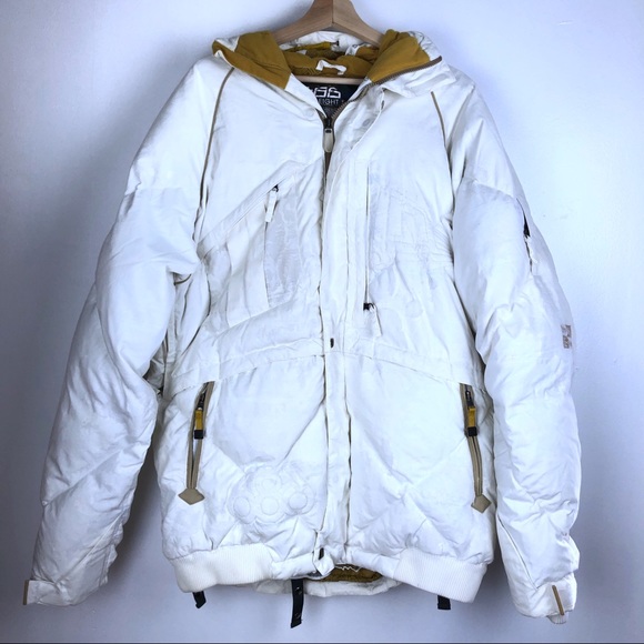 686 Other - 686 New Era snowboarding coat XL white Times Line